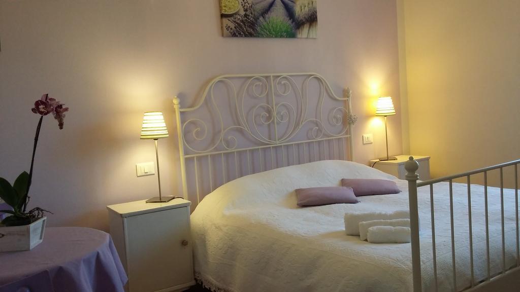B&B Il Paiolo Desenzano del Garda Luaran gambar