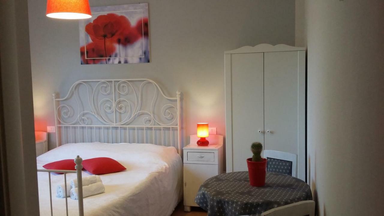 B&B Il Paiolo Desenzano del Garda Luaran gambar